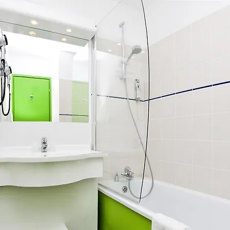 Ibis Styles 3*