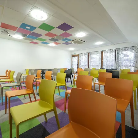 Ibis Styles